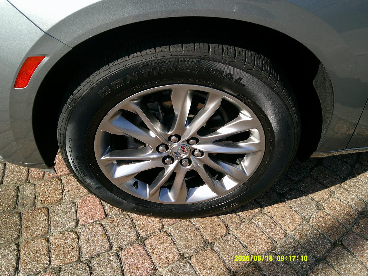 Buick Enclave FWD 4dr Avenir 2023