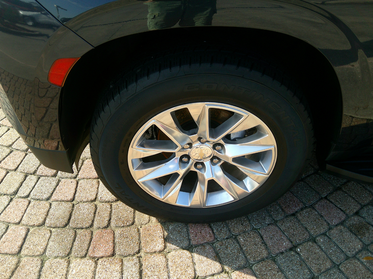 Chevrolet Suburban 4WD 4dr Premier 2023 Chevrolet Suburban 4WD 4dr Premier 2023