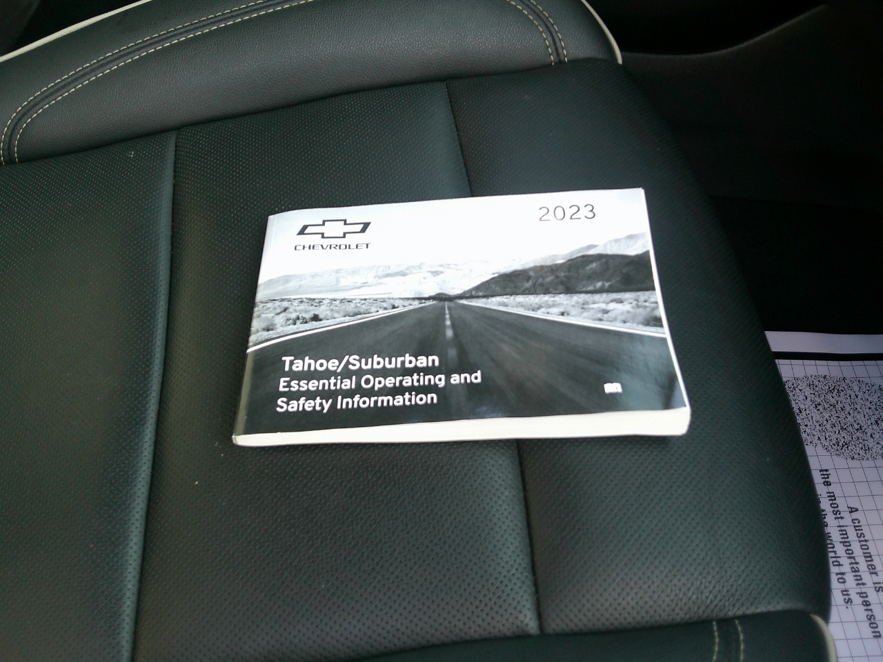 Chevrolet Suburban 4WD 4dr Premier 2023 Chevrolet Suburban 4WD 4dr Premier 2023