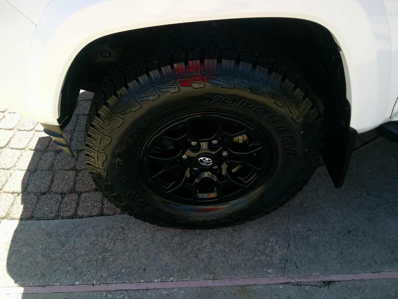 Toyota Tacoma 2WD SR5 Double Cab 5' Bed V6 AT (Natl) 2021 Toyota Tacoma 2WD SR5 Double Cab 5' Bed V6 AT (Natl) 2021