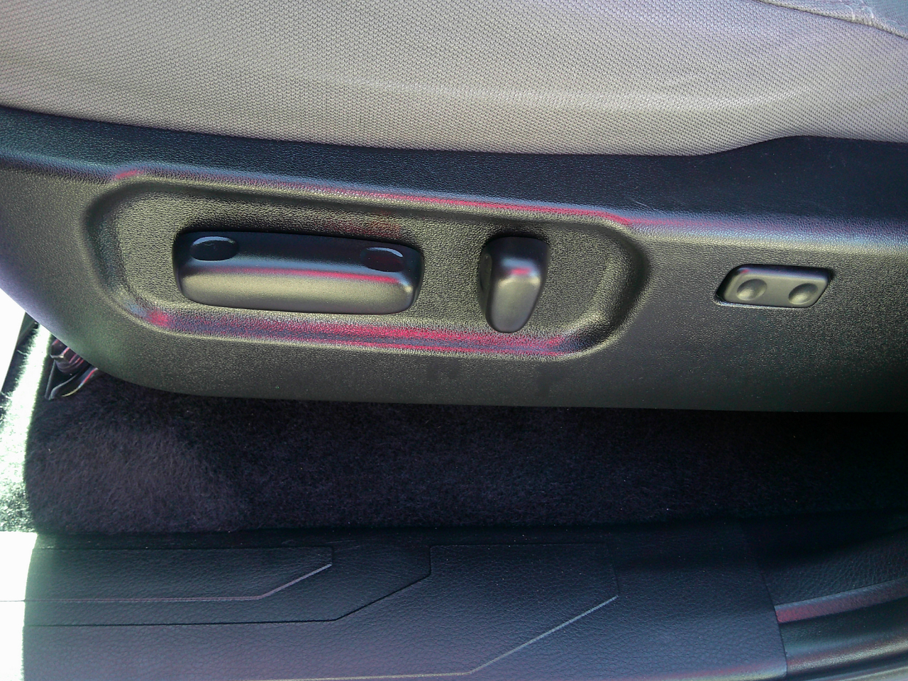 Toyota Tacoma 2WD SR5 Double Cab 5' Bed V6 AT (Natl) 2021 Toyota Tacoma 2WD SR5 Double Cab 5' Bed V6 AT (Natl) 2021