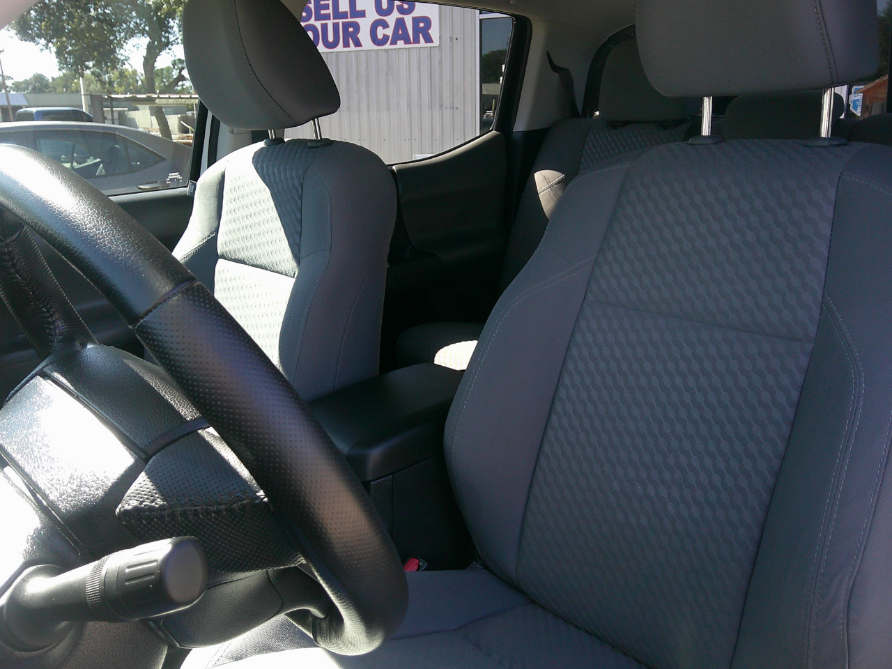 Toyota Tacoma 2WD SR5 Double Cab 5' Bed V6 AT (Natl) 2021 Toyota Tacoma 2WD SR5 Double Cab 5' Bed V6 AT (Natl) 2021