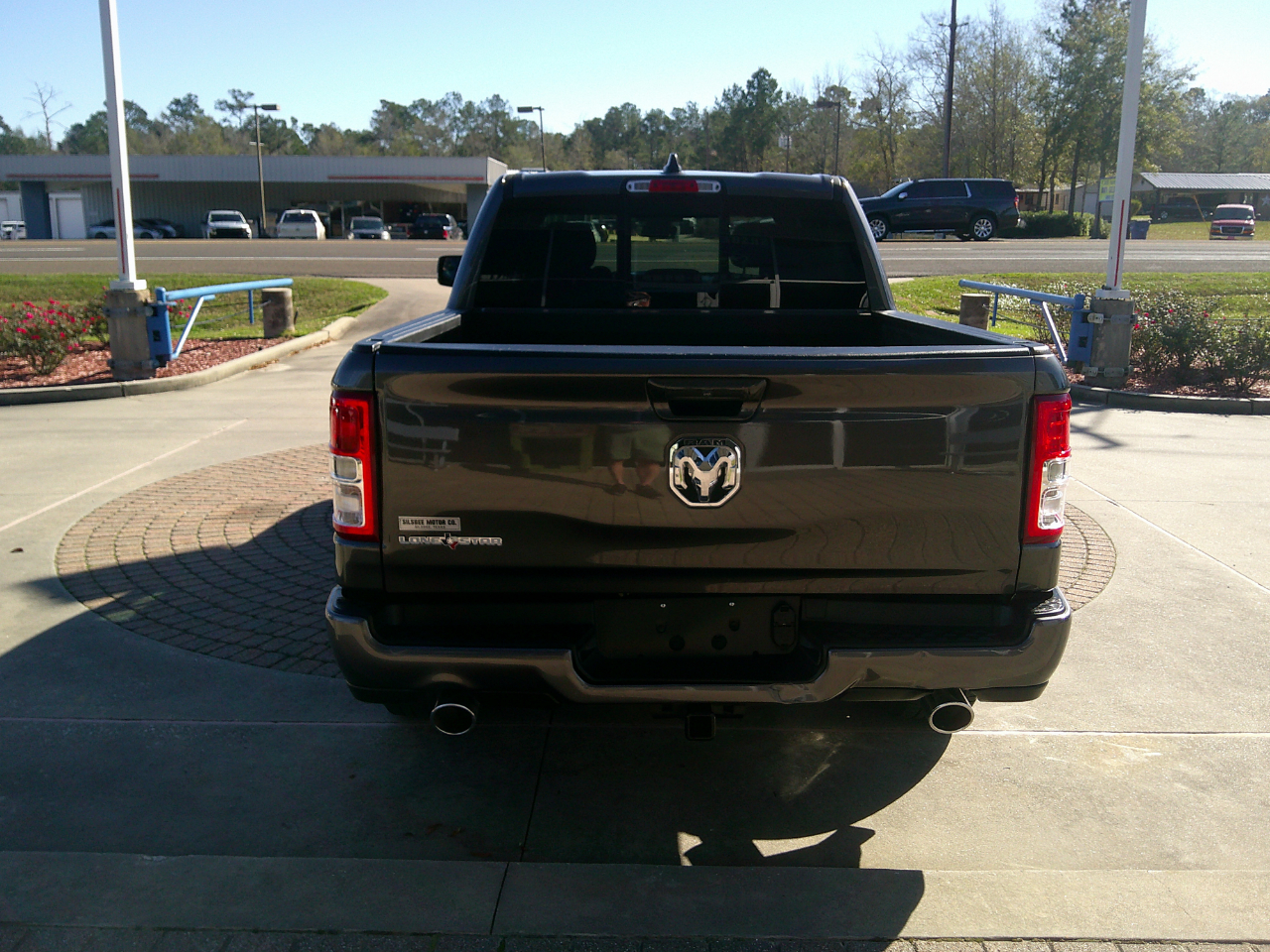 RAM 1500 Lone Star 4x2 Crew Cab 5'7" Box 2022