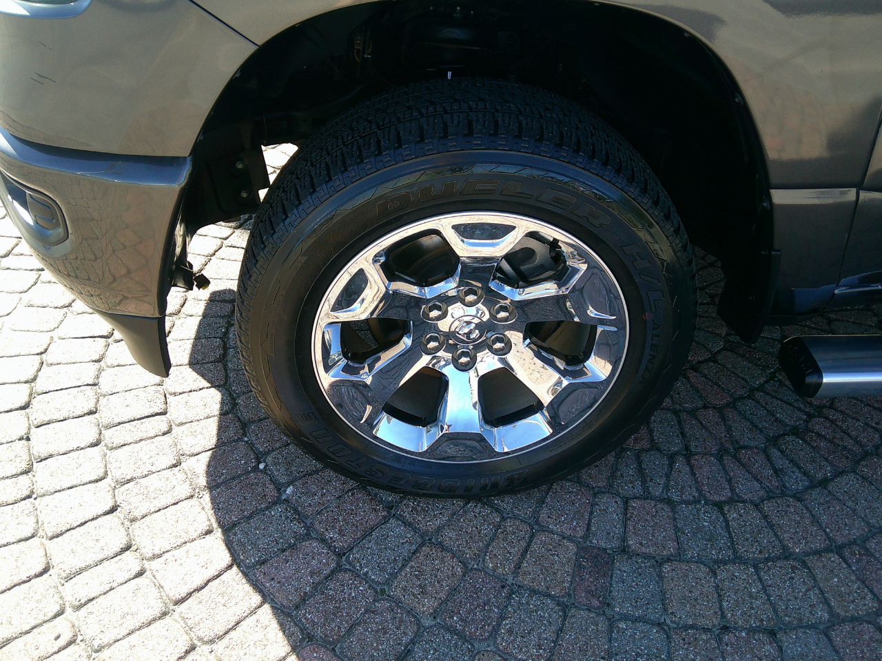 RAM 1500 Lone Star 4x2 Crew Cab 5'7" Box 2022