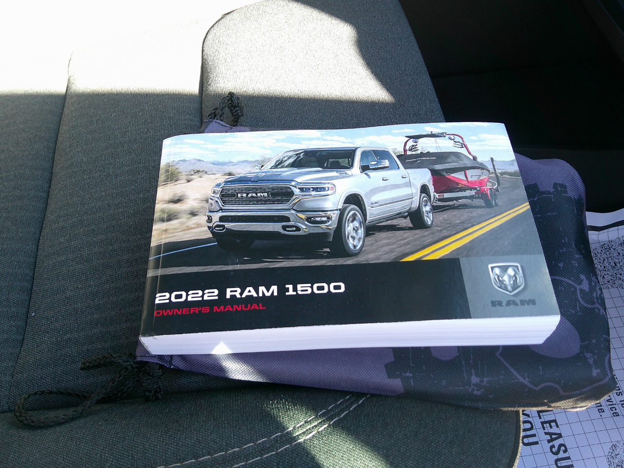 RAM 1500 Lone Star 4x2 Crew Cab 5'7" Box 2022