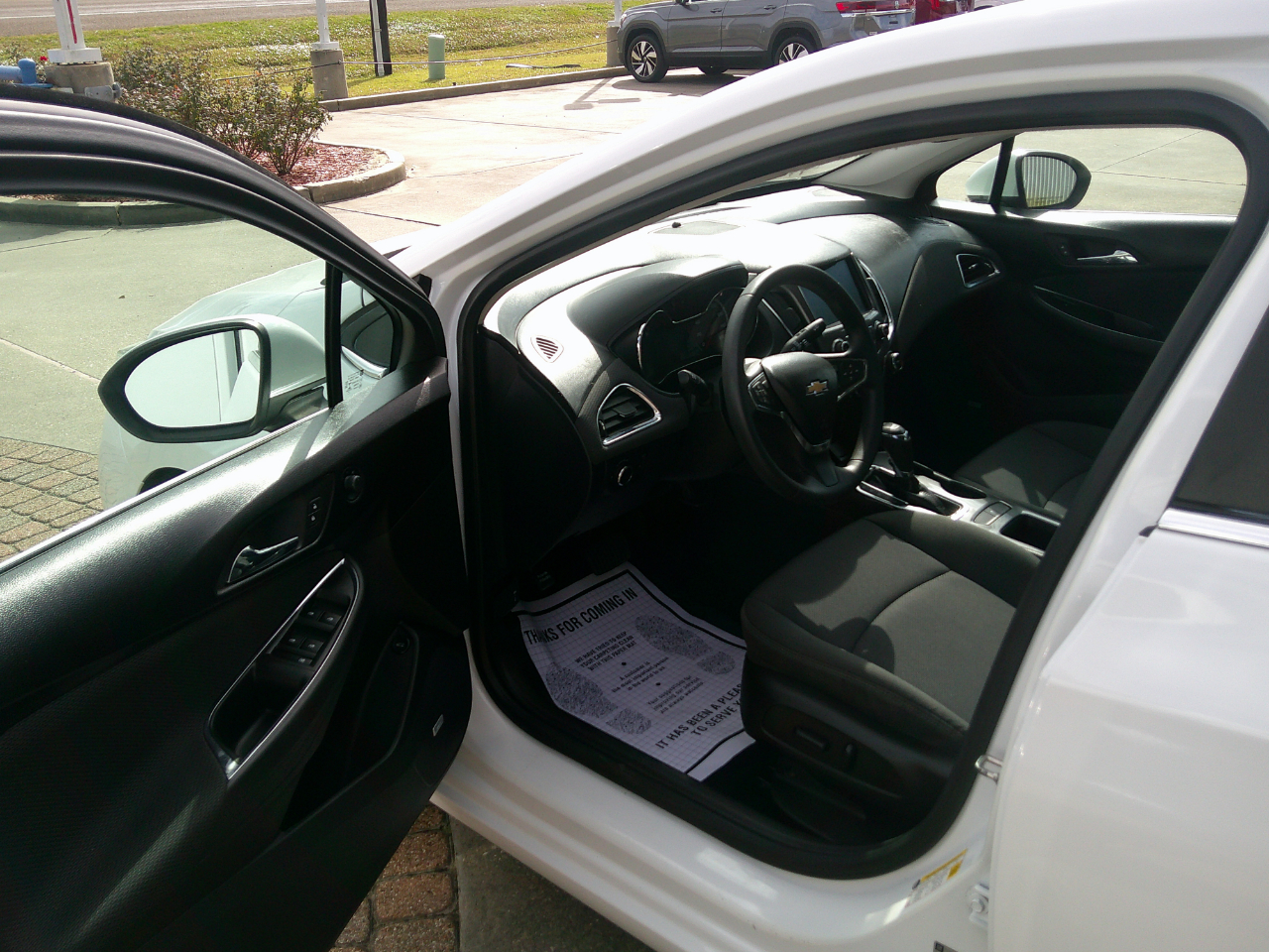 Chevrolet Cruze 4dr Sdn 1.4L LT w/1SD 2017