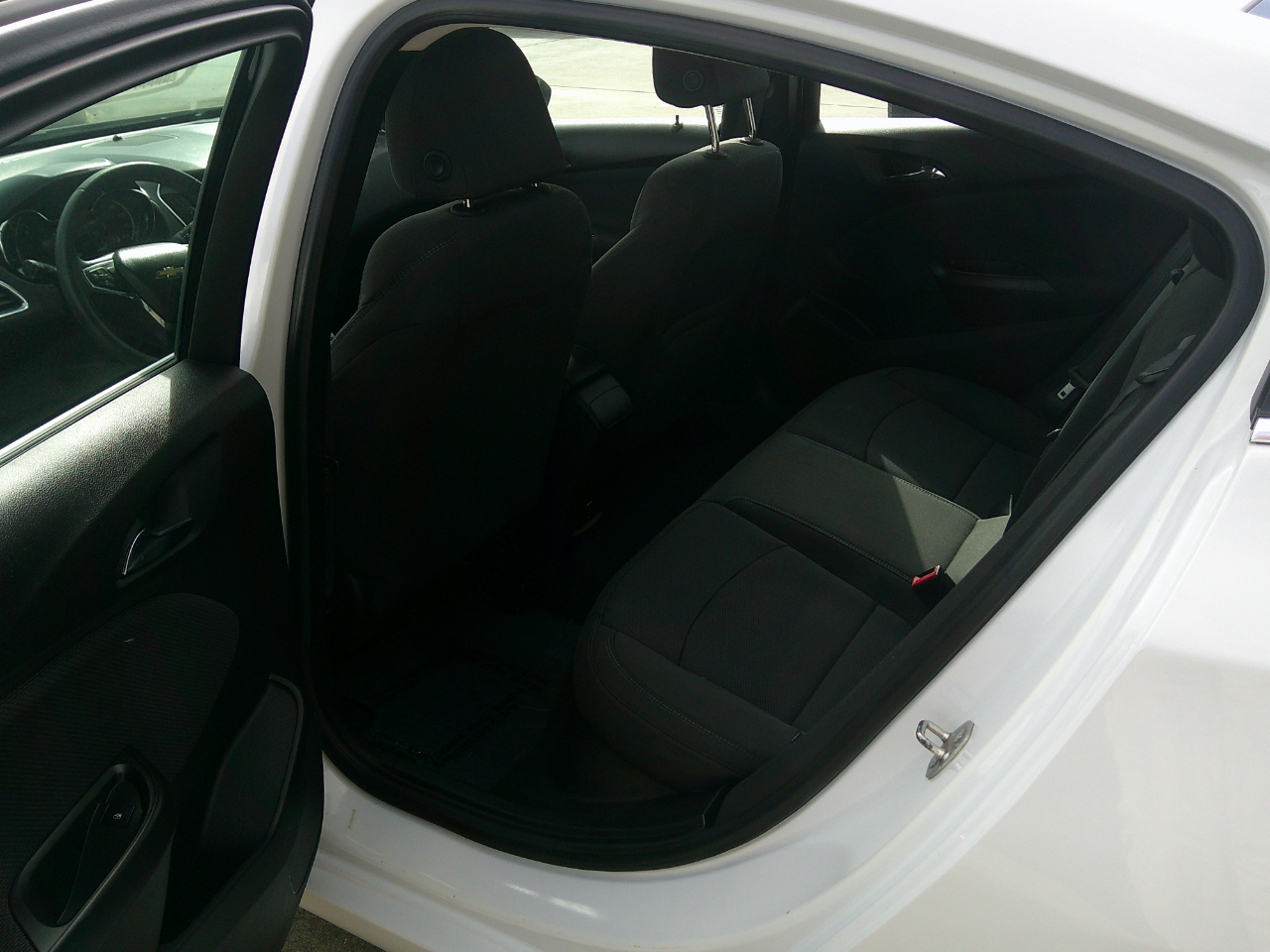 Chevrolet Cruze 4dr Sdn 1.4L LT w/1SD 2017