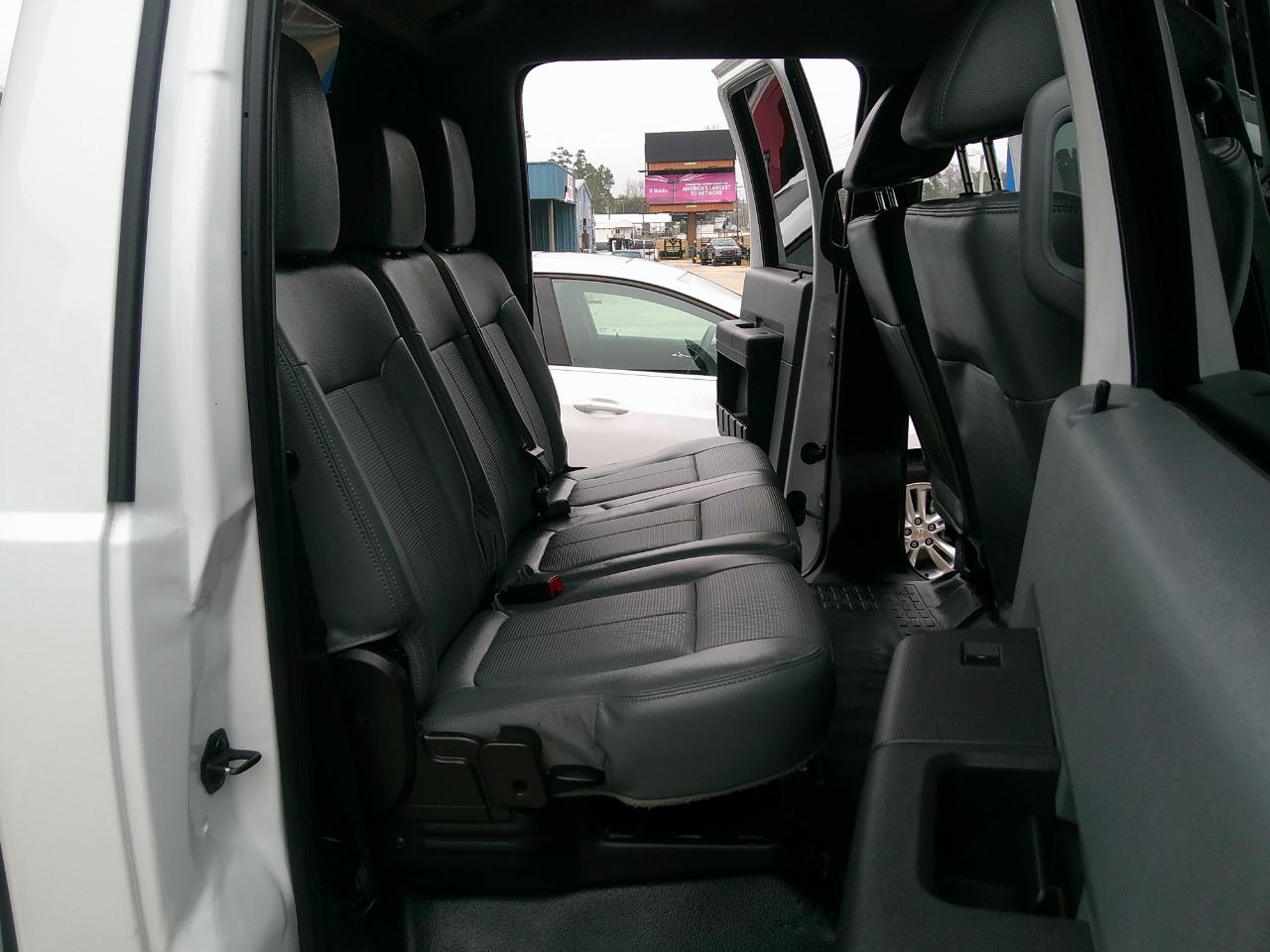 Ford Super Duty F-250 SRW XL 4WD Crew Cab 6.75' Box 2016