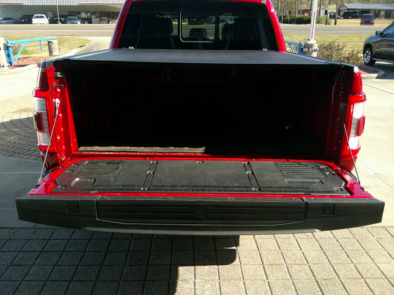 Ford F-150 Lariat 4WD SuperCrew 5.5' Box 2022