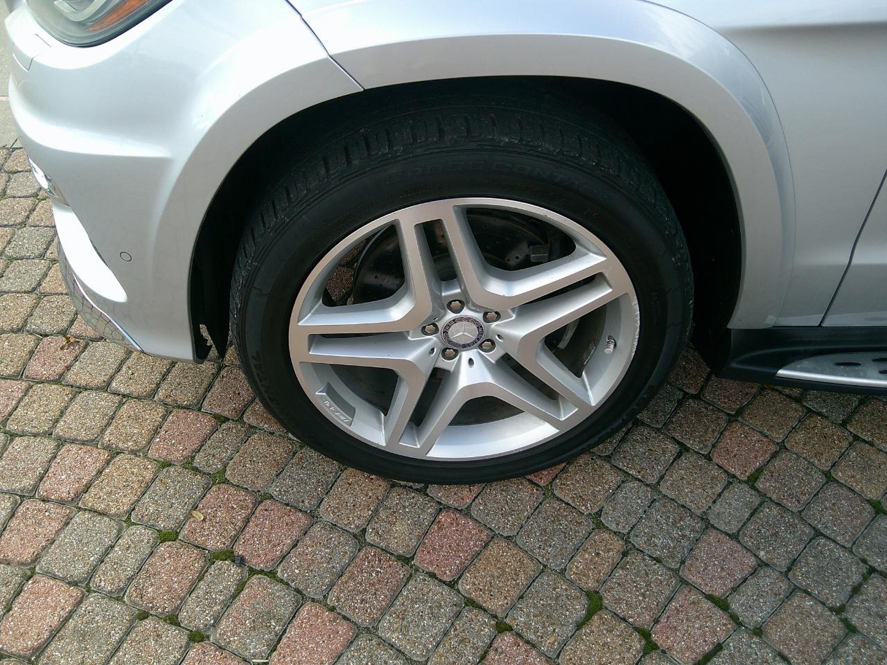 Mercedes-Benz GL-Class 4MATIC 4dr GL 550 2013