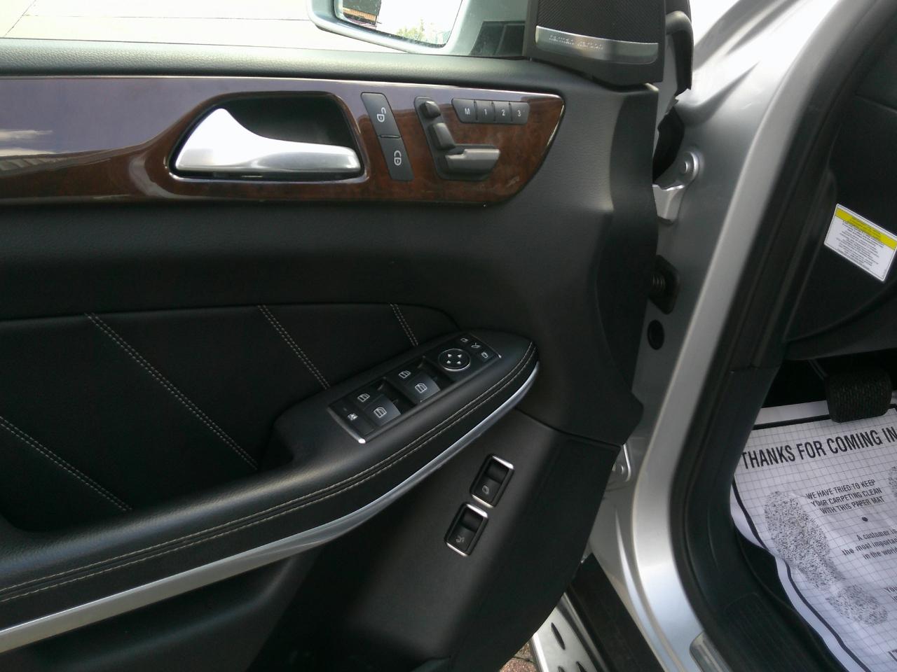 Mercedes-Benz GL-Class 4MATIC 4dr GL 550 2013