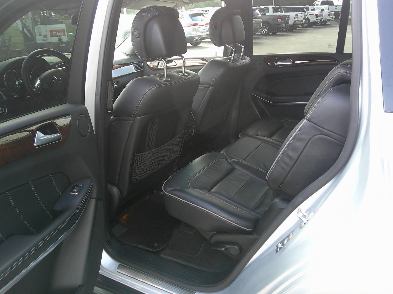 Mercedes-Benz GL-Class 4MATIC 4dr GL 550 2013