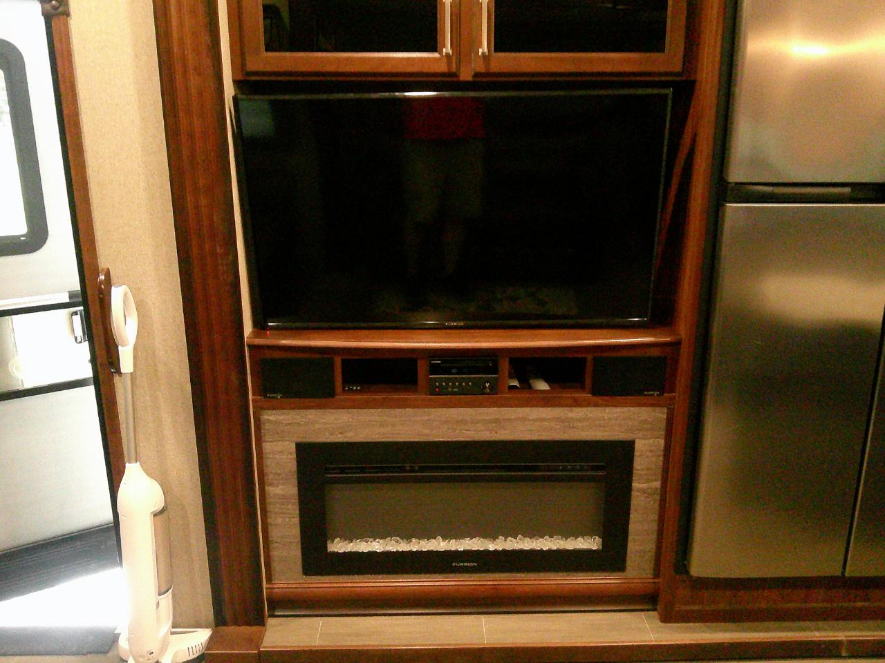 Keystone RV Alpine  2018