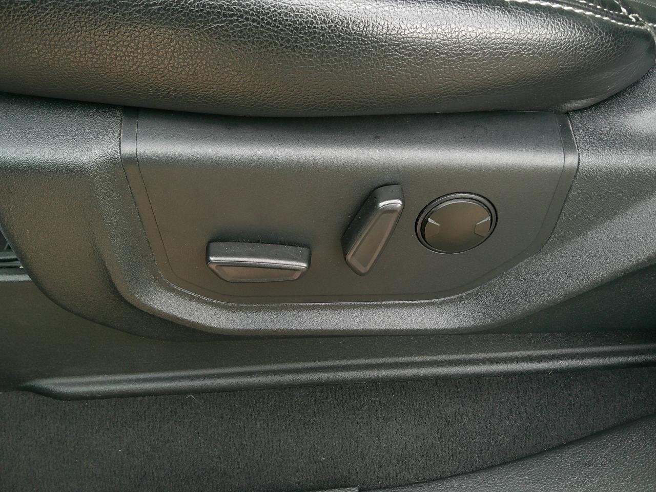 Ford Super Duty F-250 SRW Lariat 4WD Crew Cab 8' Box 2021