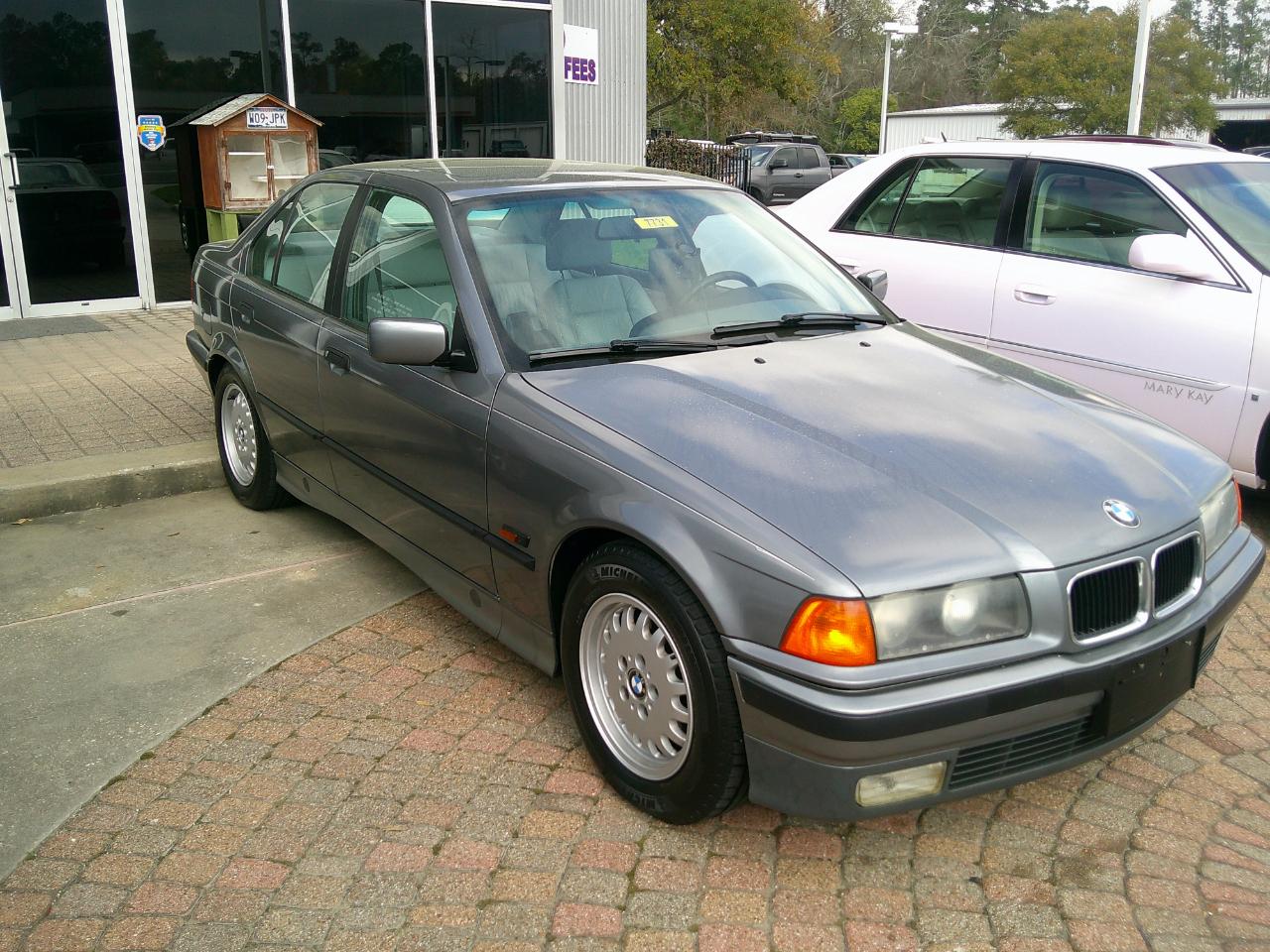 BMW 3 Series 4dr Sedan 325i 1995