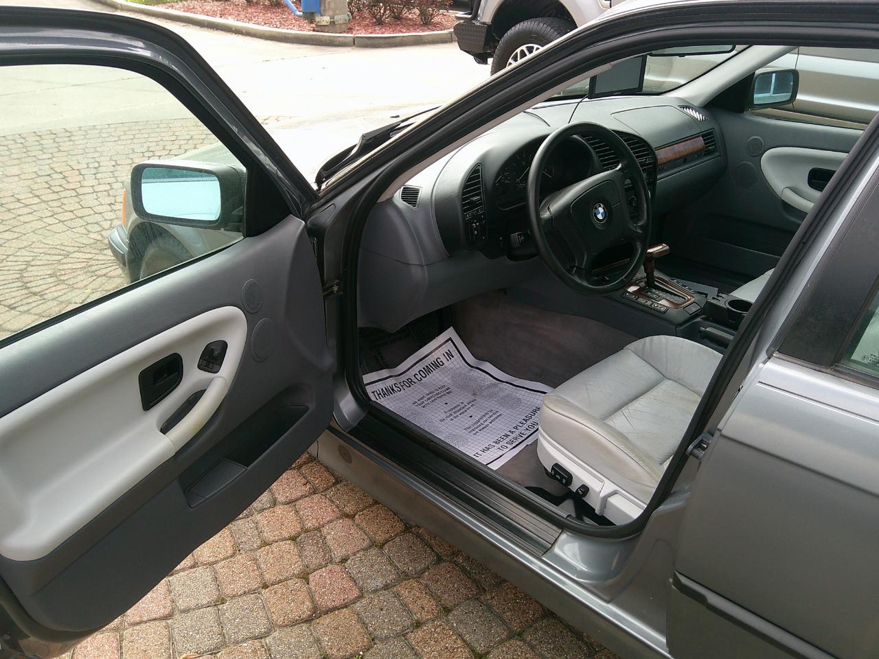 BMW 3 Series 4dr Sedan 325i 1995