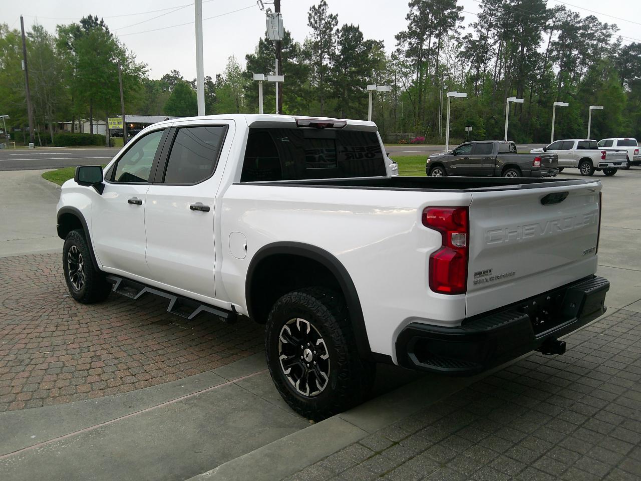 Chevrolet Silverado 1500 4WD Crew Cab 147" ZR2 2022