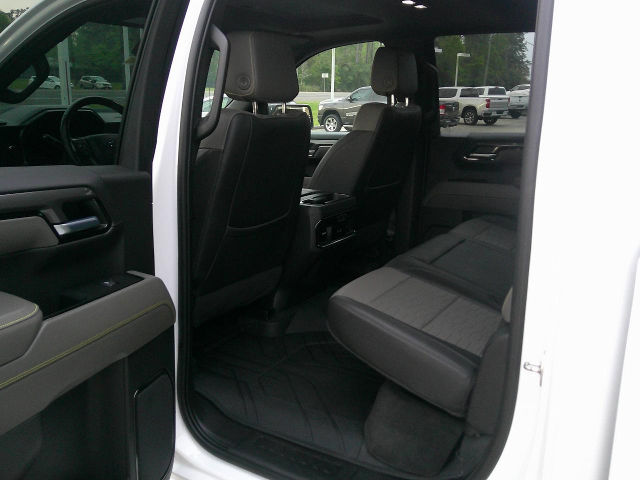 Chevrolet Silverado 1500 4WD Crew Cab 147" ZR2 2022