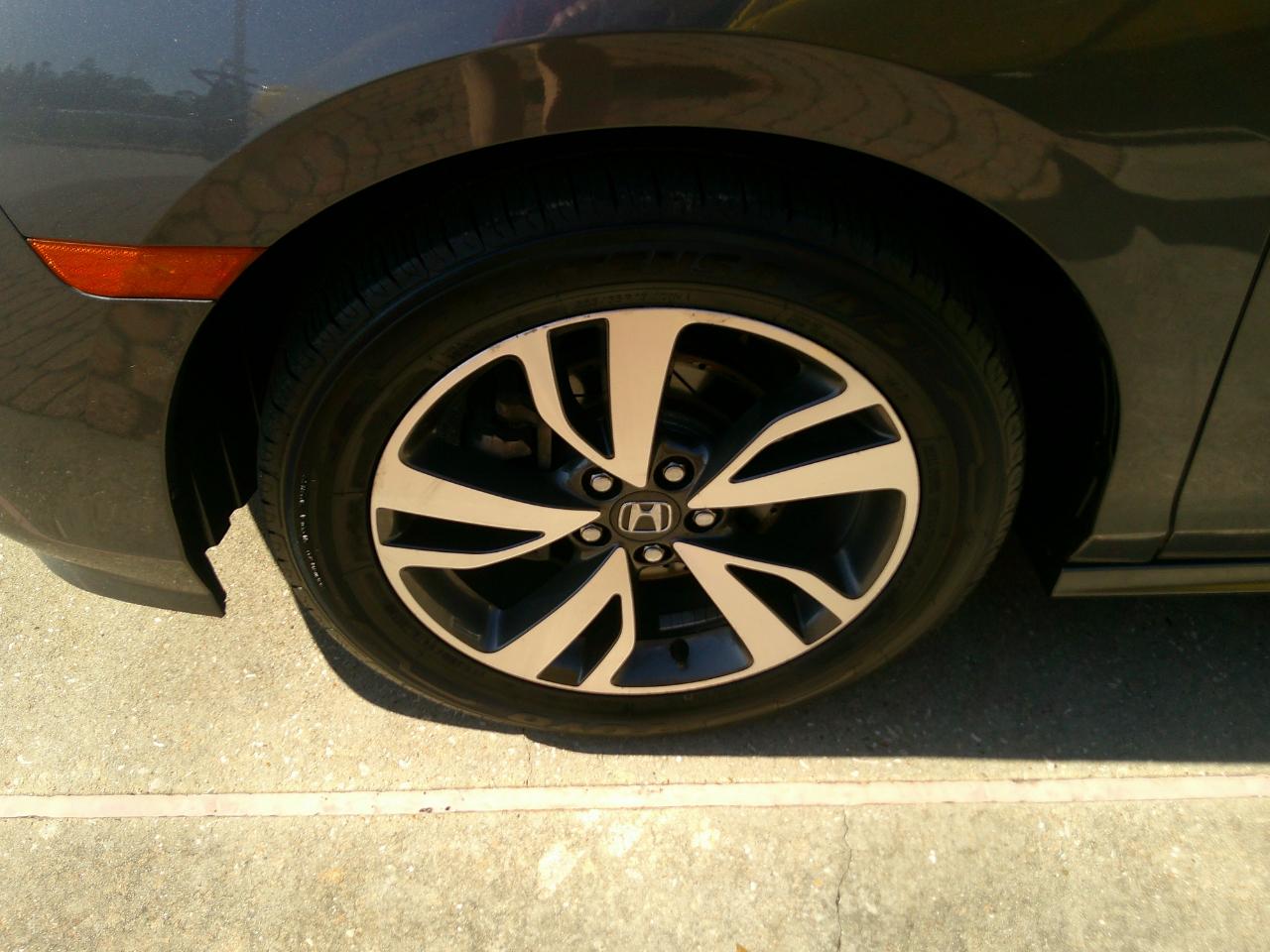 Honda Odyssey Touring Auto 2023