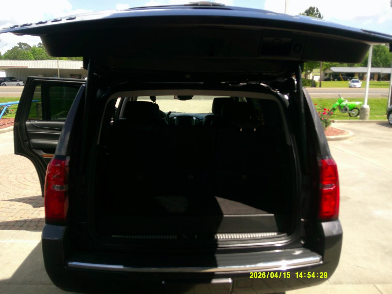 Chevrolet Tahoe 2WD 4dr Premier 2017