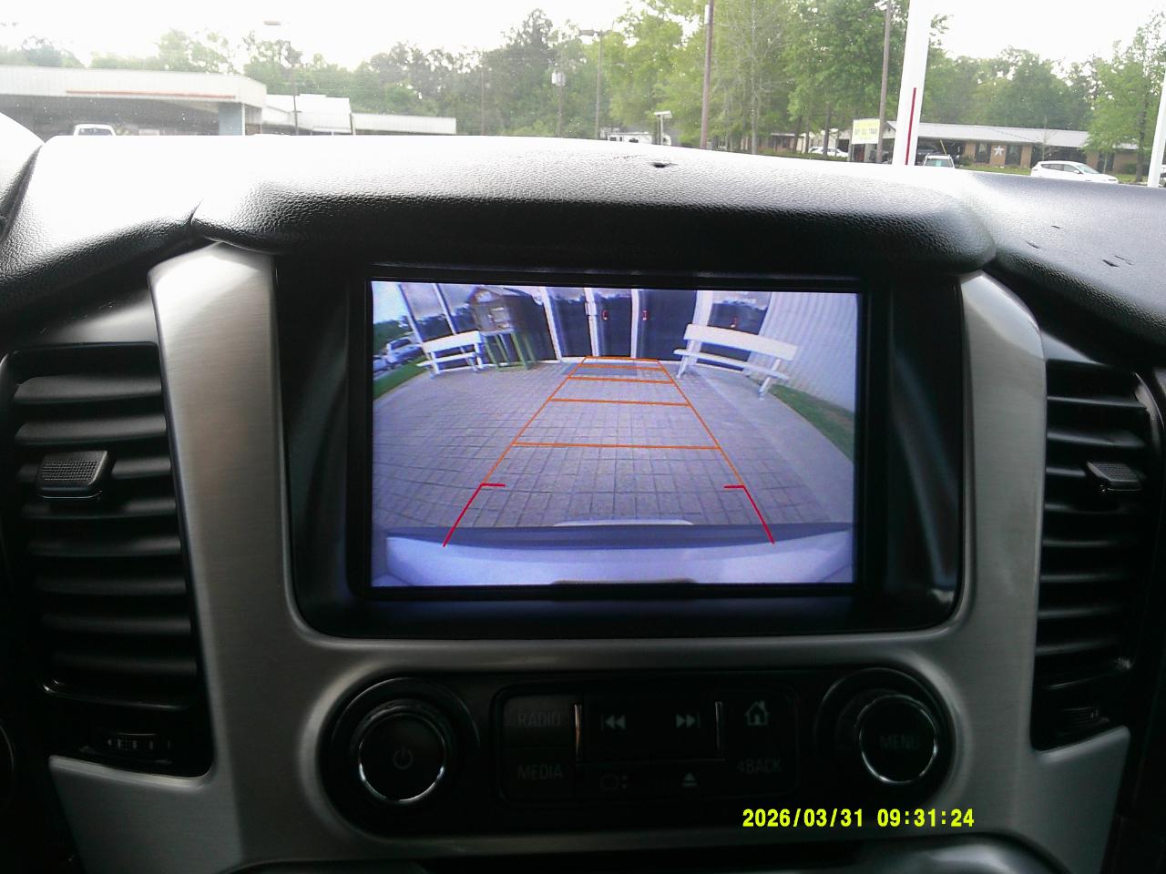 GMC Yukon XL 4WD 4dr SLT 2017