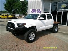 2023 Toyota Tacoma 4WD 