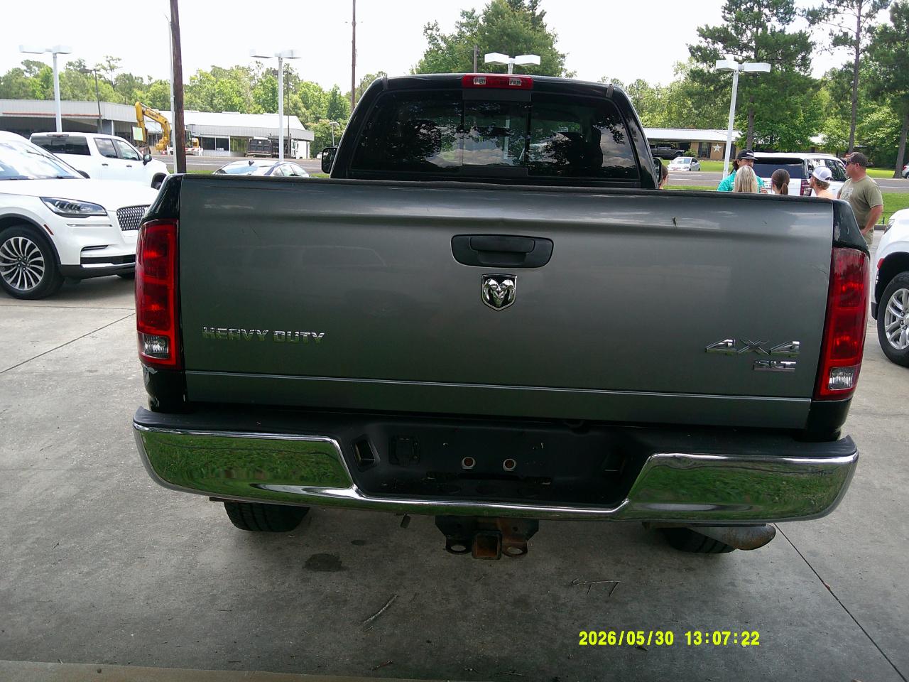 Dodge Ram 3500 4dr Quad Cab 160.5" WB DRW 4WD SLT 2005