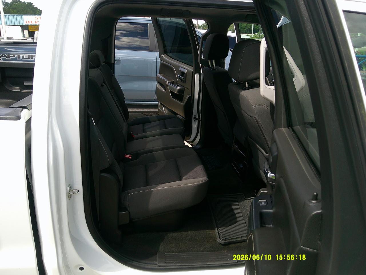 Chevrolet Silverado 1500 2WD Crew Cab 143.5" LT w/1LT 2018