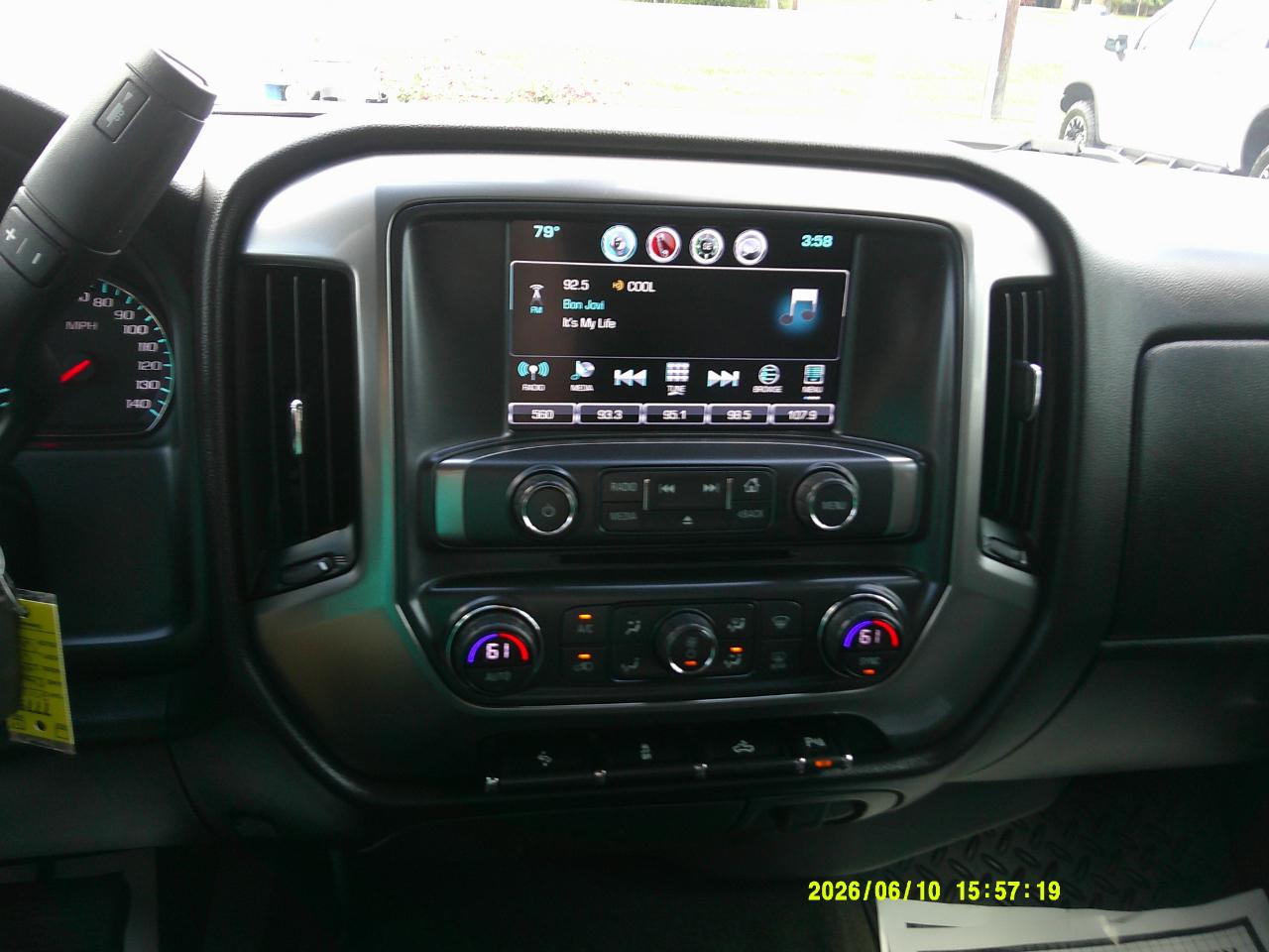 Chevrolet Silverado 1500 2WD Crew Cab 143.5" LT w/1LT 2018