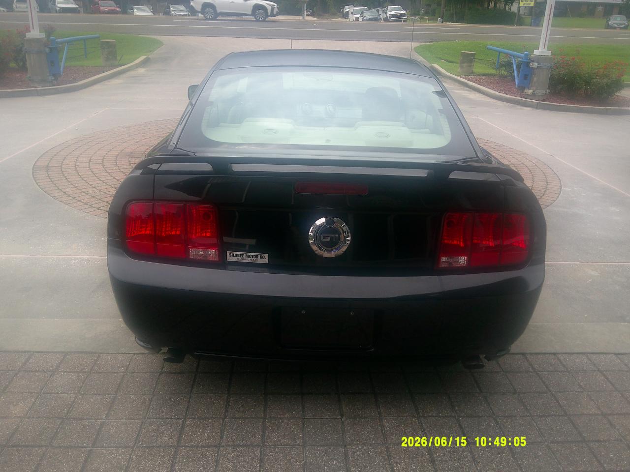 Ford Mustang 2dr Cpe GT Deluxe 2006