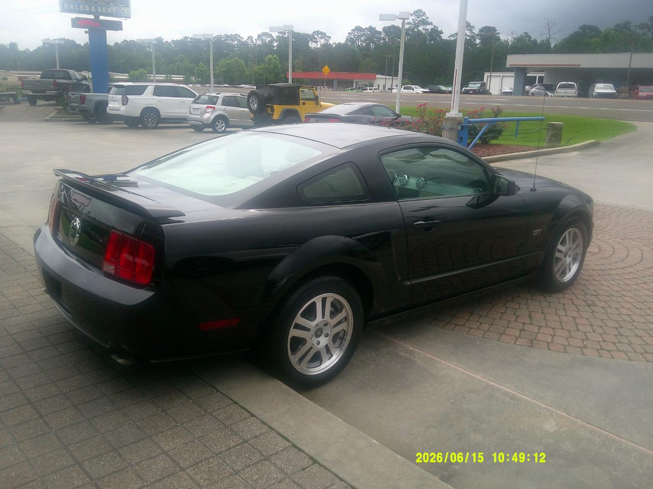 Ford Mustang 2dr Cpe GT Deluxe 2006