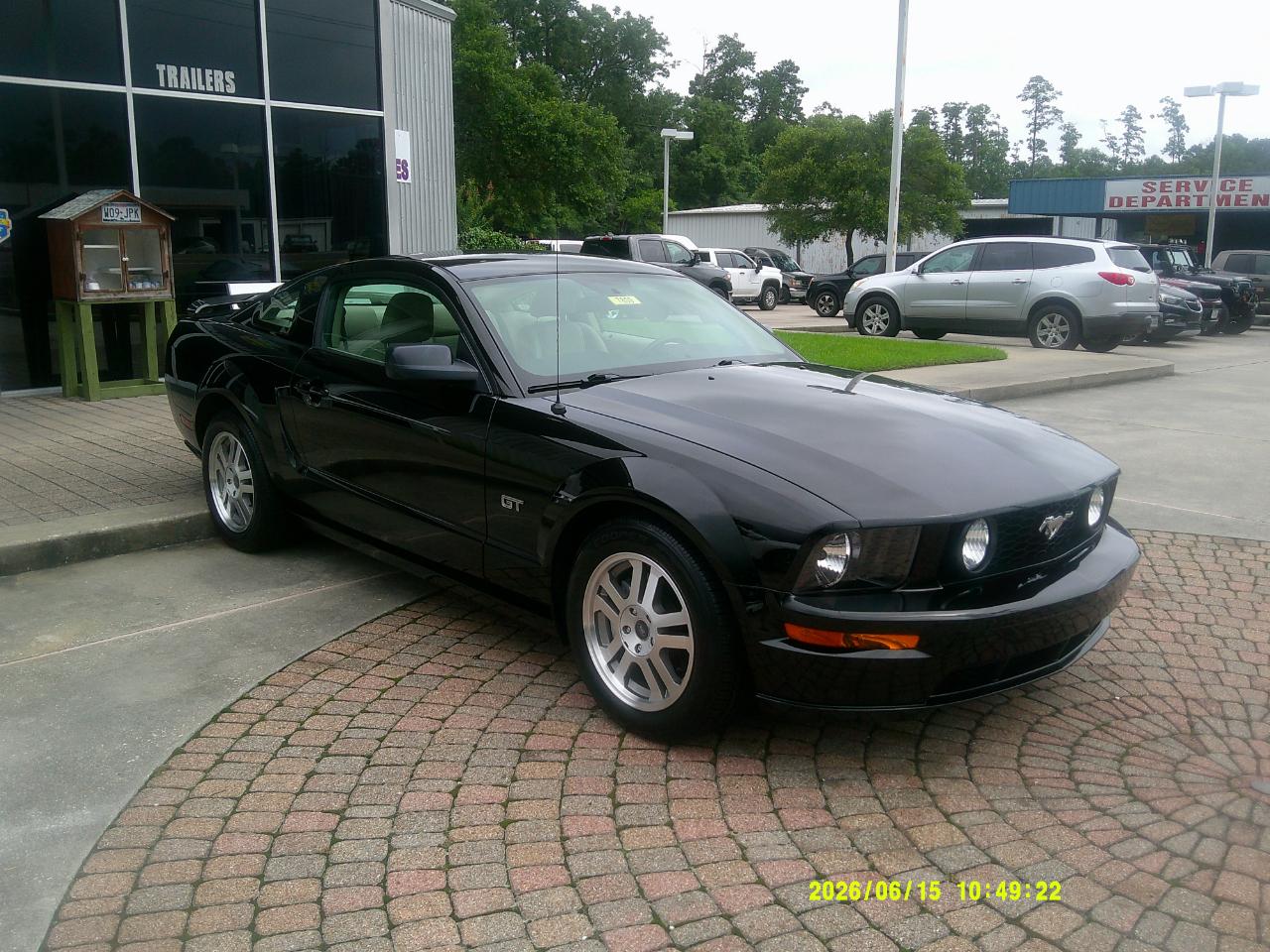 Ford Mustang 2dr Cpe GT Deluxe 2006