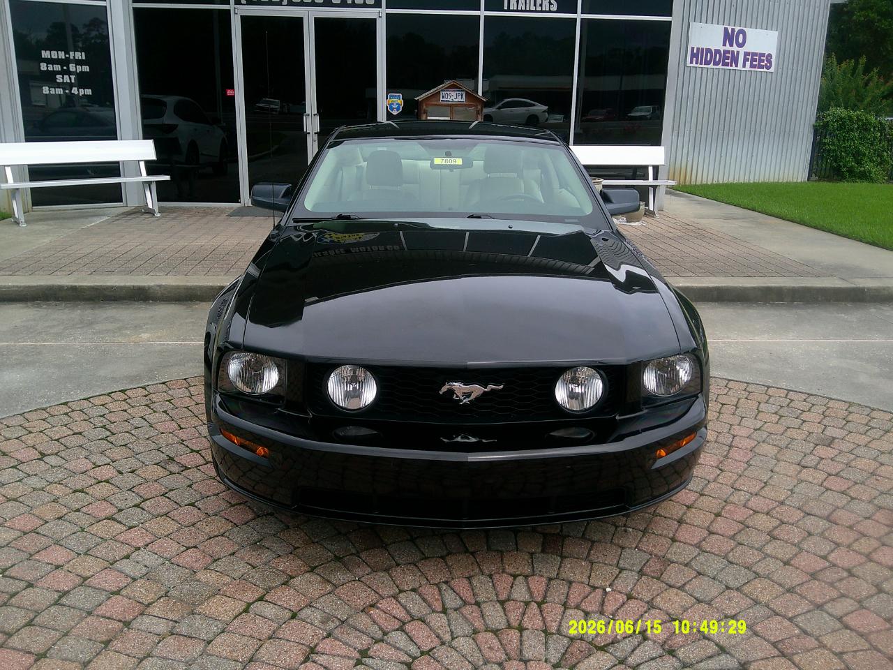 Ford Mustang 2dr Cpe GT Deluxe 2006