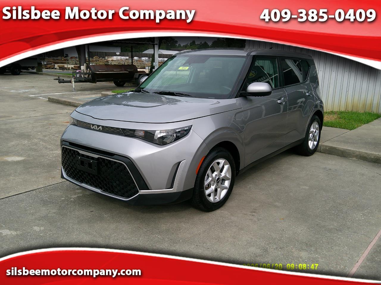 2024 Kia Soul LX IVT