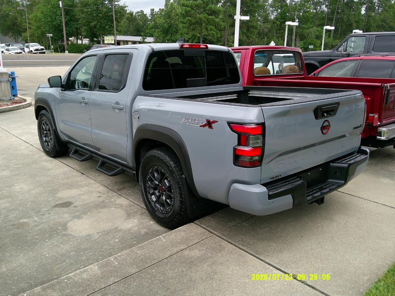 Nissan Frontier Crew Cab 4x2 PRO-X 2024