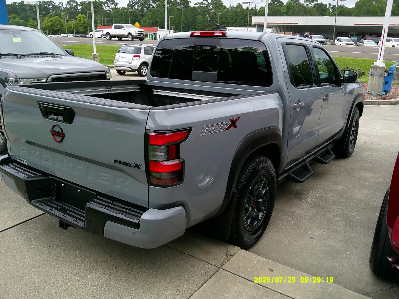 Nissan Frontier Crew Cab 4x2 PRO-X 2024