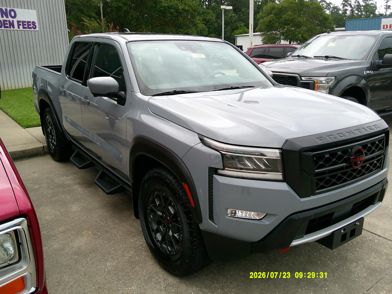 Nissan Frontier Crew Cab 4x2 PRO-X 2024