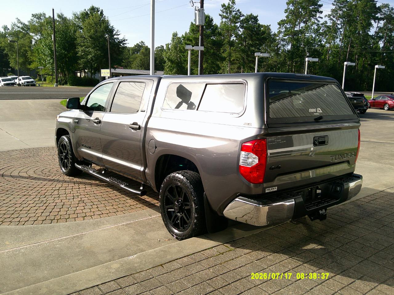 Toyota Tundra 4WD SR5 CrewMax 5.5' Bed 5.7L (Natl) 2019