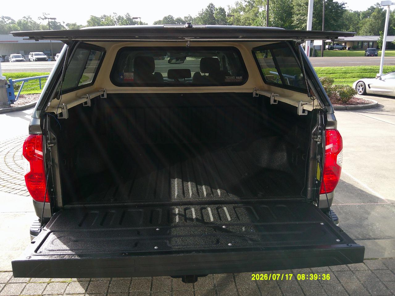 Toyota Tundra 4WD SR5 CrewMax 5.5' Bed 5.7L (Natl) 2019