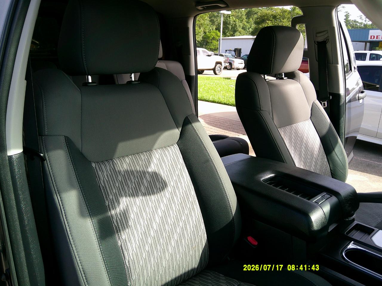 Toyota Tundra 4WD SR5 CrewMax 5.5' Bed 5.7L (Natl) 2019