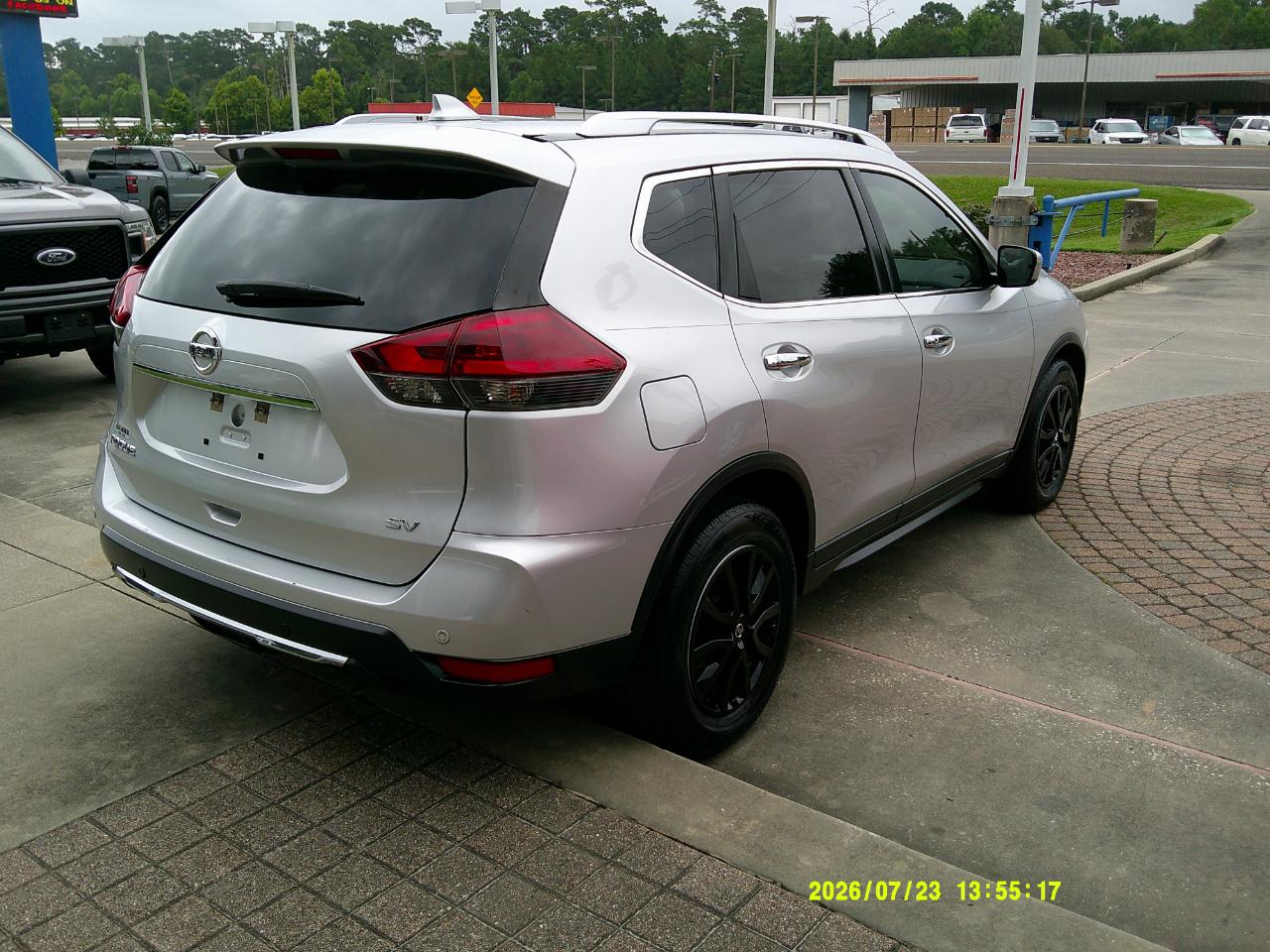 Nissan Rogue FWD SV 2020