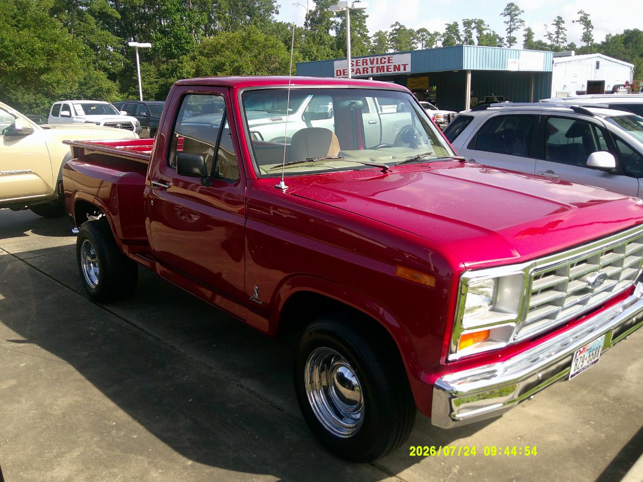 Ford F-Series Pickup 2WD F-100 Reg Cab 1981