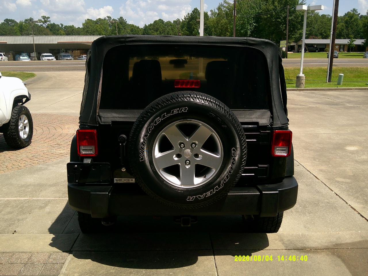 Jeep Wrangler 4WD 2dr Sport 2012