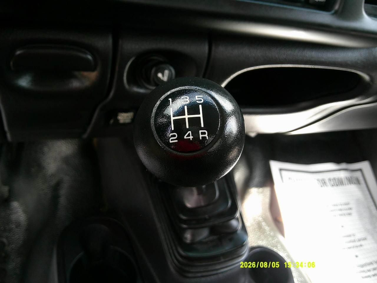 Dodge Ram 1500 2dr Reg Cab 119" WB Work Special 2001