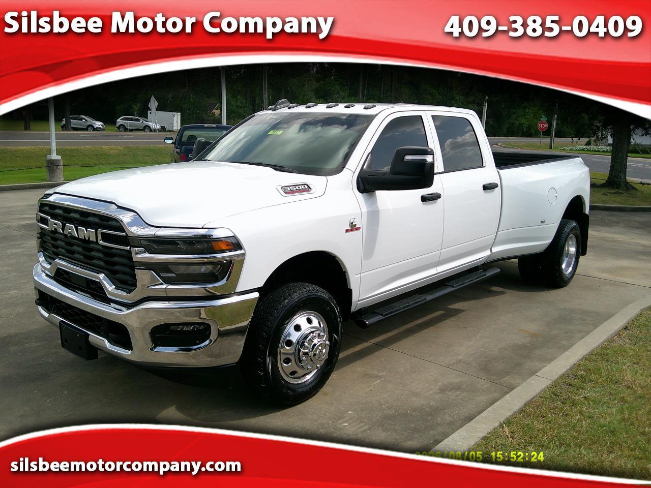 2025 RAM 3500 Tradesman 4x4 Crew Cab 8' Box