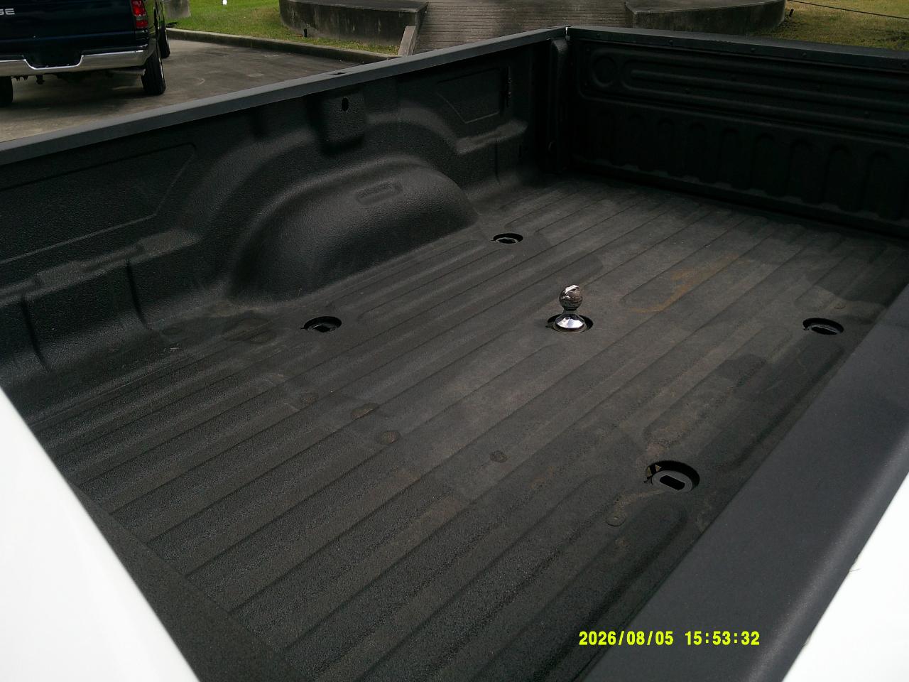 RAM 3500 Tradesman 4x4 Crew Cab 8' Box 2025