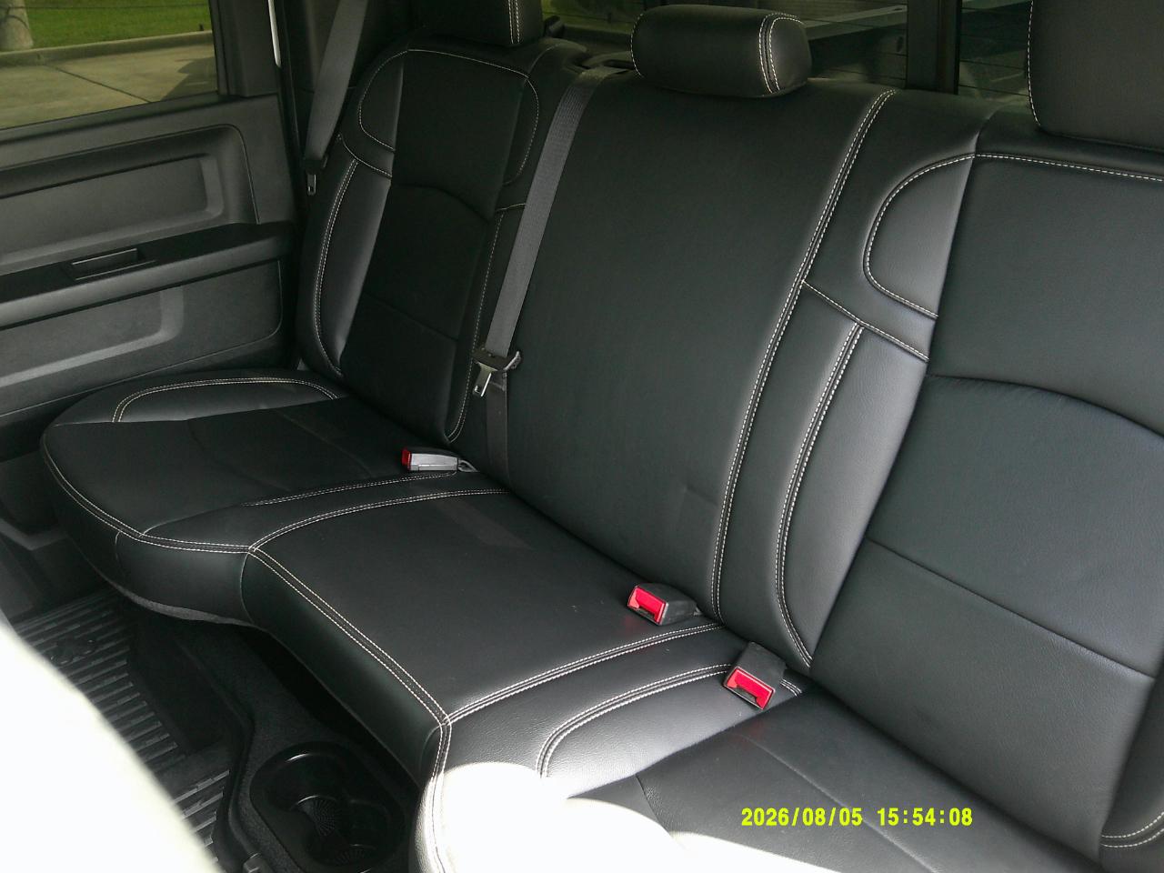 RAM 3500 Tradesman 4x4 Crew Cab 8' Box 2025