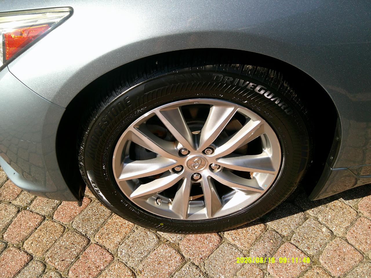 Infiniti Q50 4dr Sdn 3.0t Premium RWD 2016