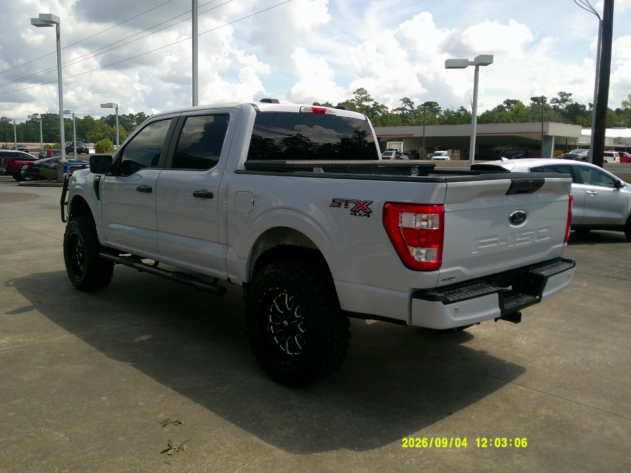 Ford F-150 XL 4WD SuperCrew 6.5' Box 2021