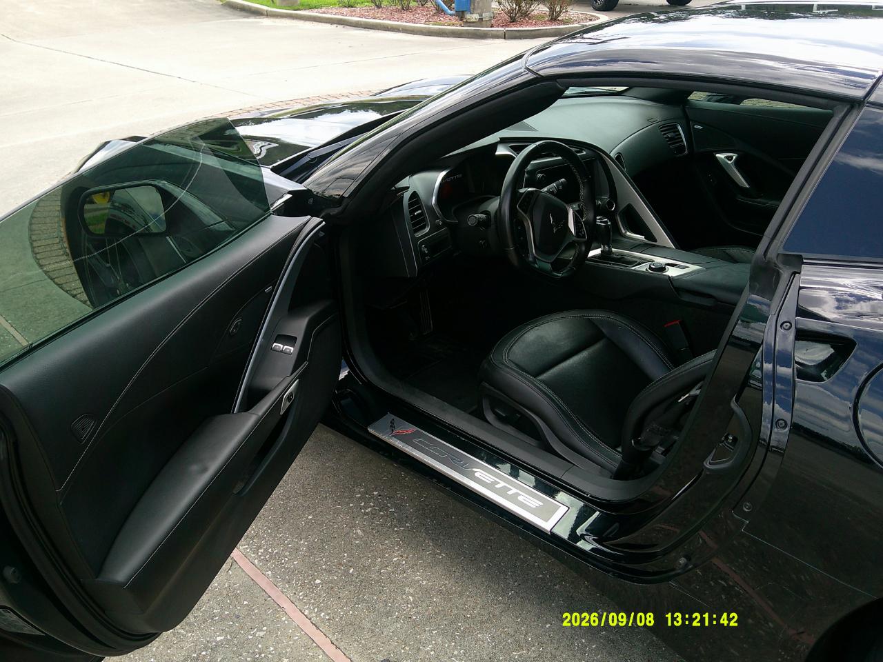 Chevrolet Corvette 2dr Stingray Z51 Cpe w/1LT 2019